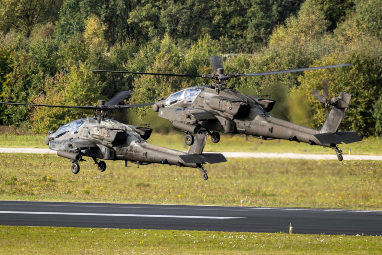 Apache helikopter NATO hadgyakorlat Oroszország határában