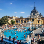 Budapest Széchenyi fürdő nyár forróság hőség
