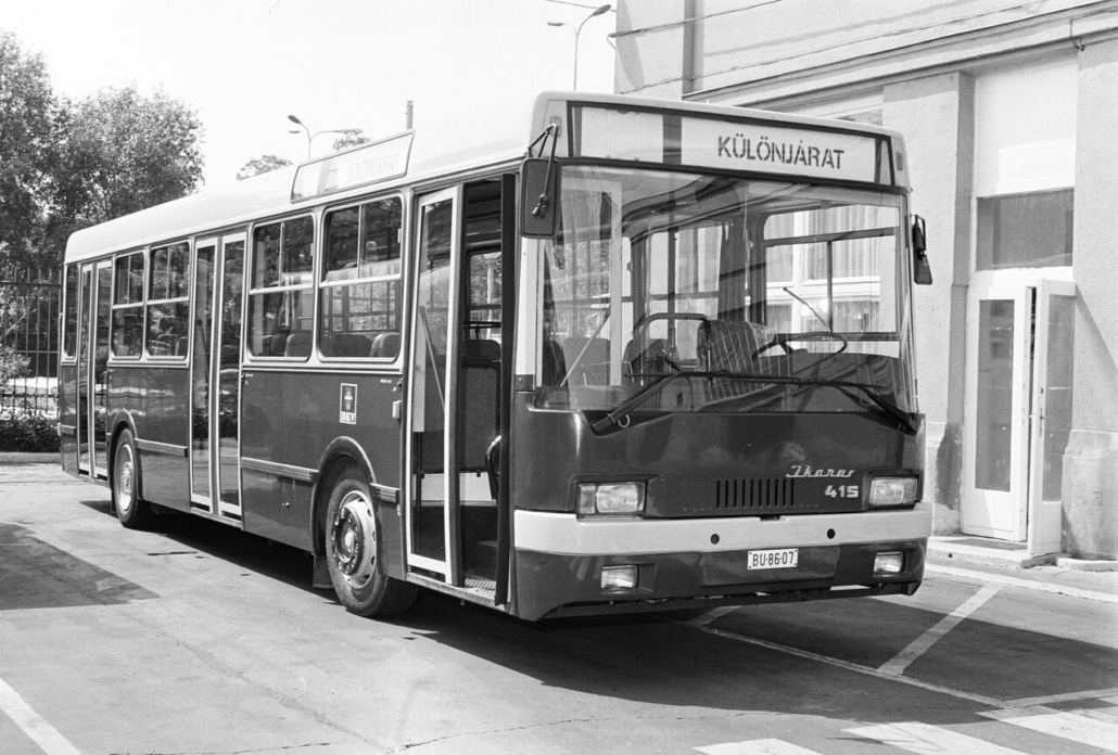 ikarus 415