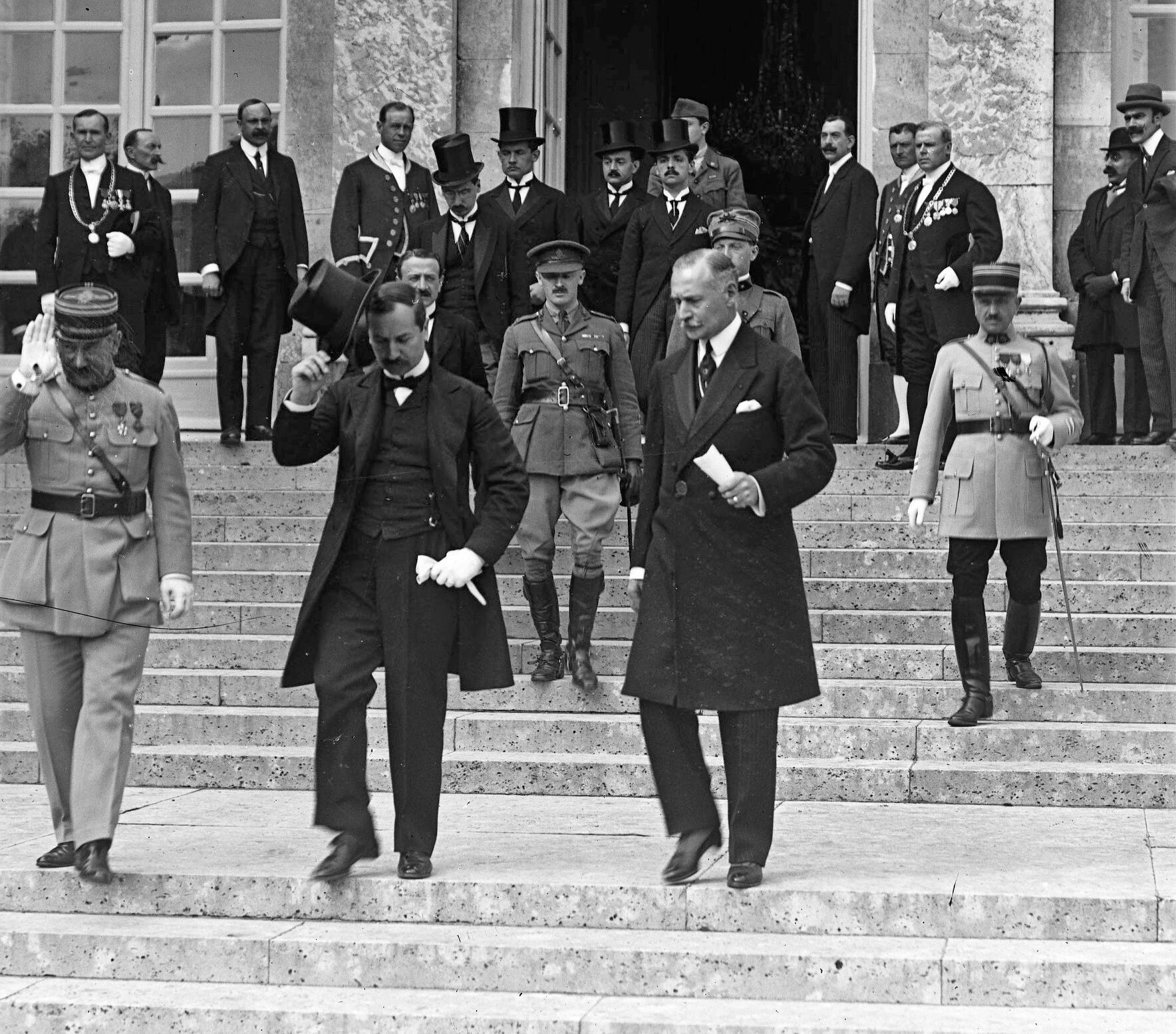 Trianoni békeszerződés Magyarország aláírása