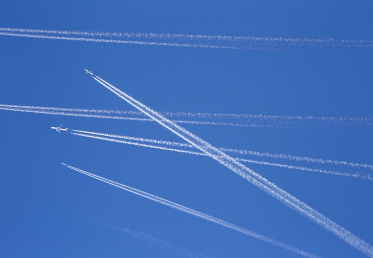chemtrail összeesküvés elmélet chemtrail-hívők