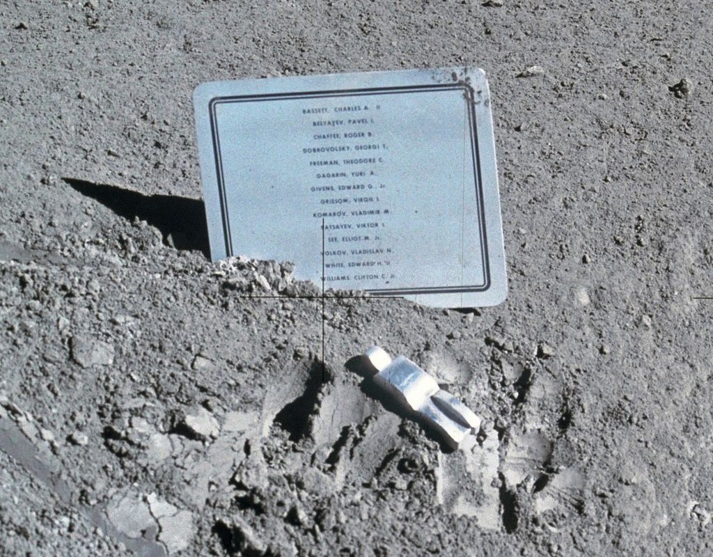 Hold NASA emlékmű elesett asztronauta