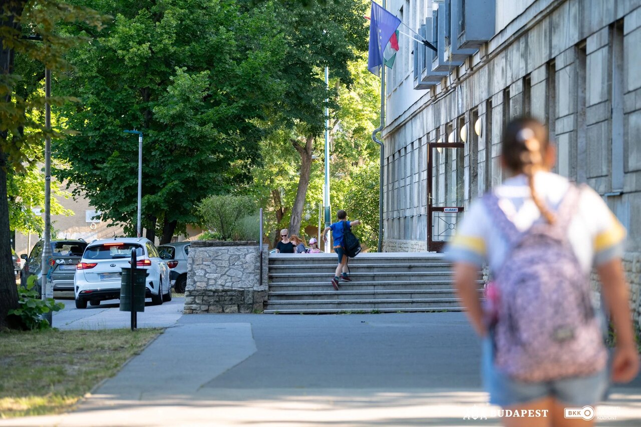 iskolautca Budapest forgalmi rend változás