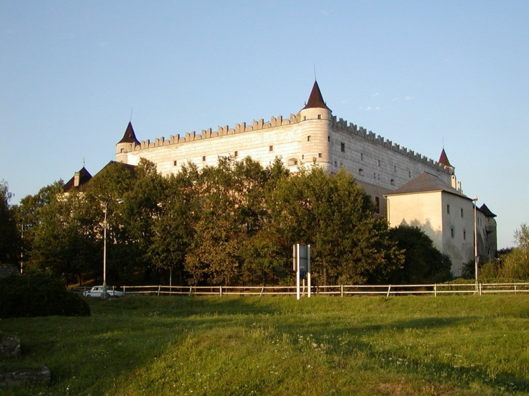 Zólyomi vár Szlovákia gyűrű