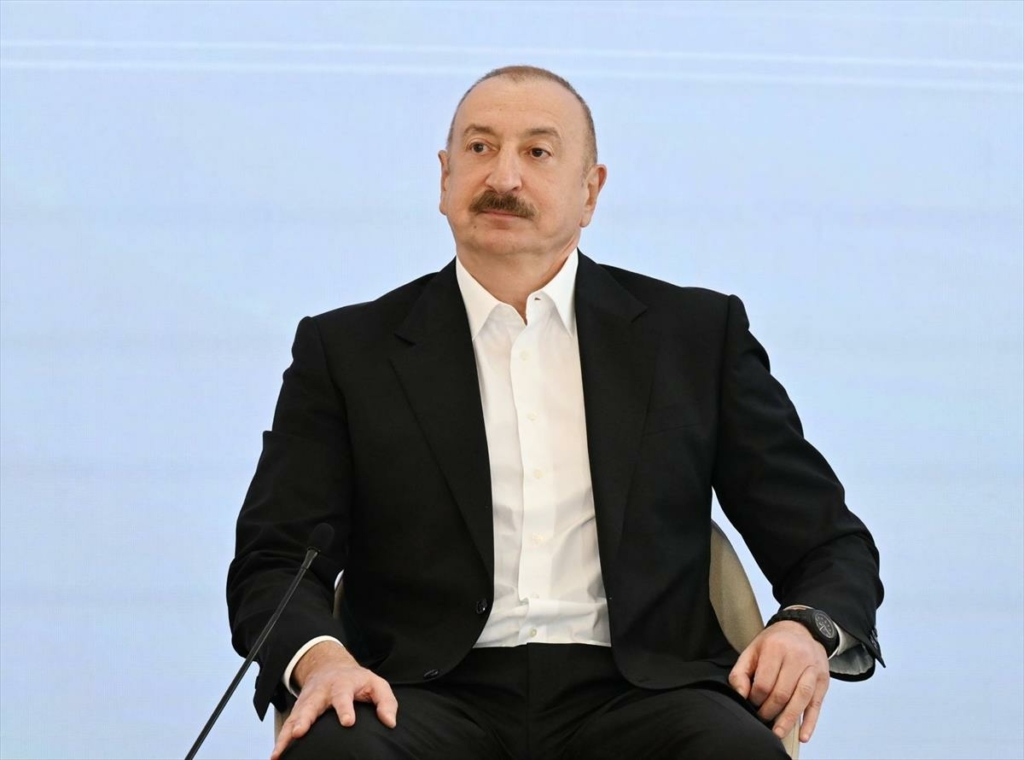 Ilham Aliyev azeri elnök a Global Media Forum 2025 rendezvényen. Fotó:Anadolu