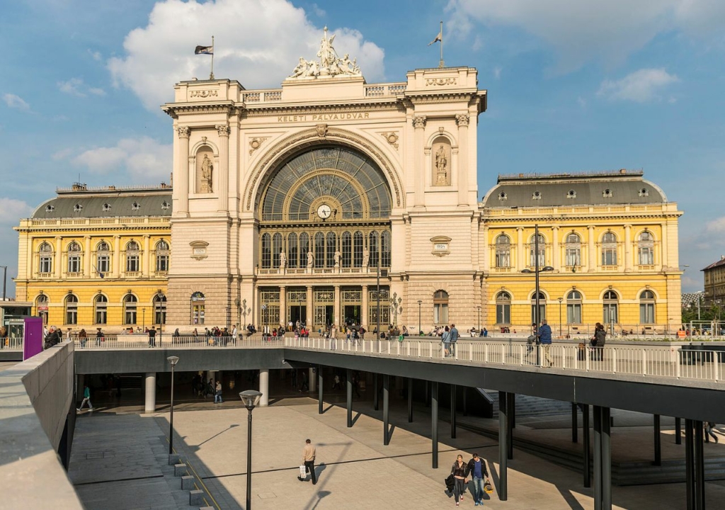 Keleti pályaudvar MÁV felújítás fővárosi közlekedés lezárás augusztus 2025