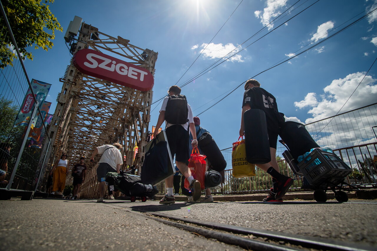Sziget Fesztivál Budapest tömegközlekedés HÉV