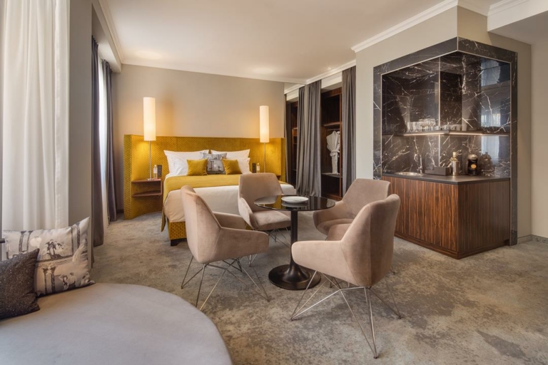 Új négycsillagos hotel nyílt Budapest szívében