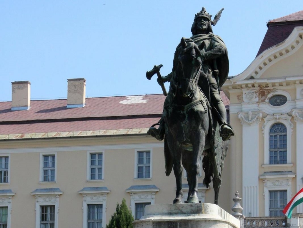Kálmán herceg szobra Gödöllőn