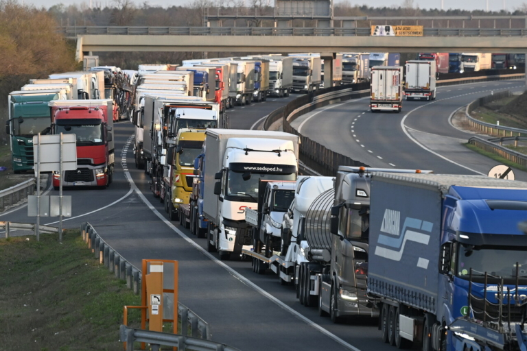 kamionstop hőség autópálya