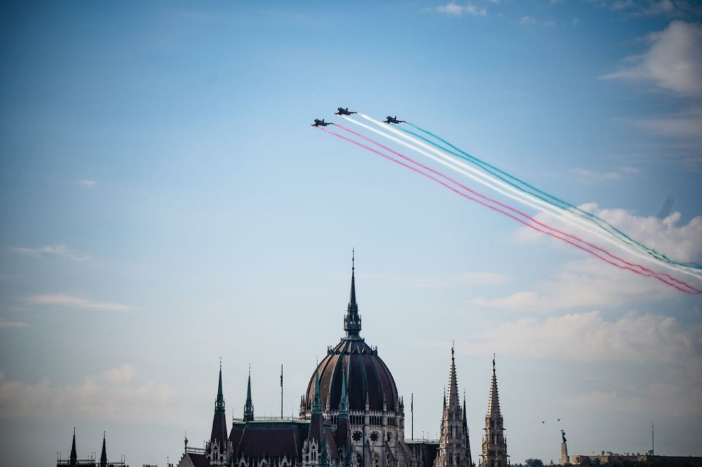 Légi parádé Budapesten augusztus 20-án
