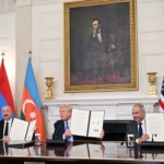 Örményország és Azerbajdzsán háromoldalú béketervet írt alá az Egyesült Államokkal