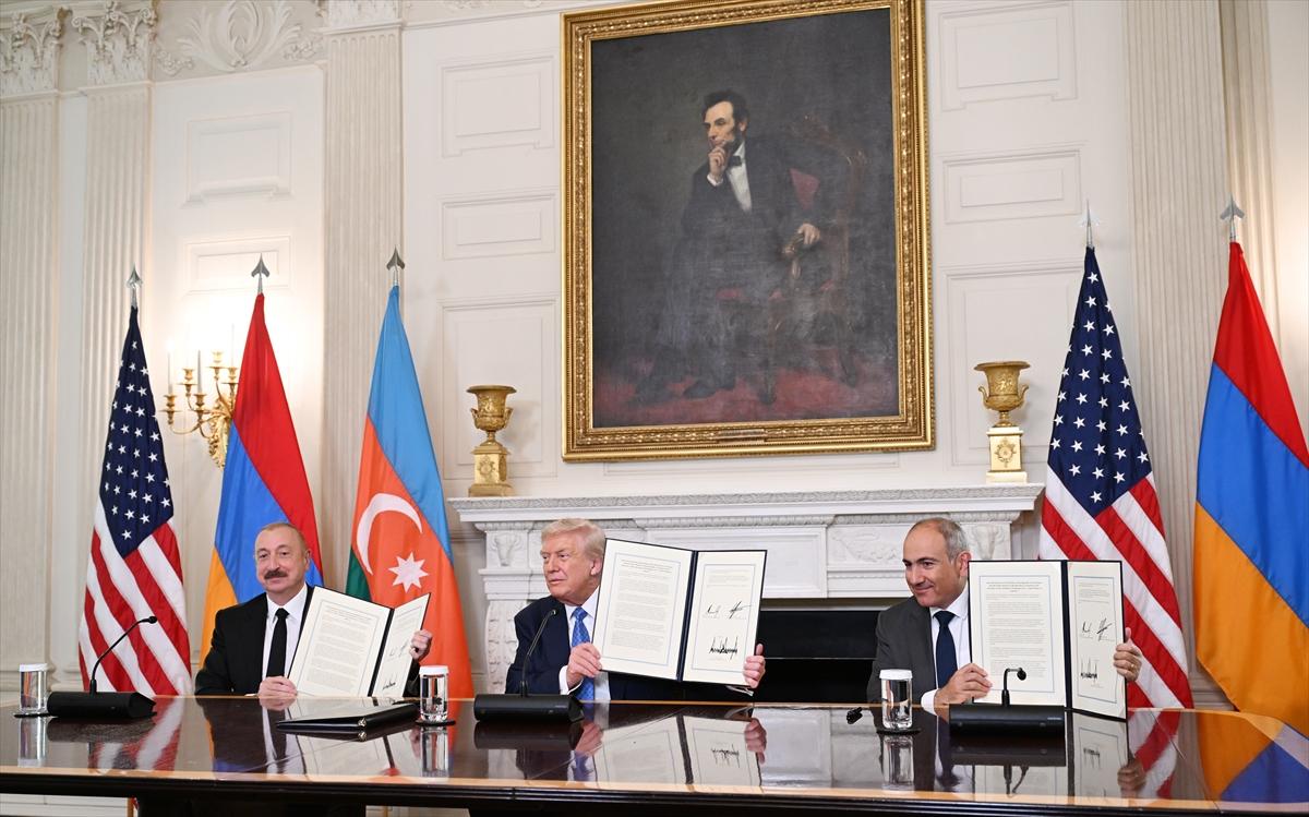 Örményország és Azerbajdzsán háromoldalú béketervet írt alá az Egyesült Államokkal