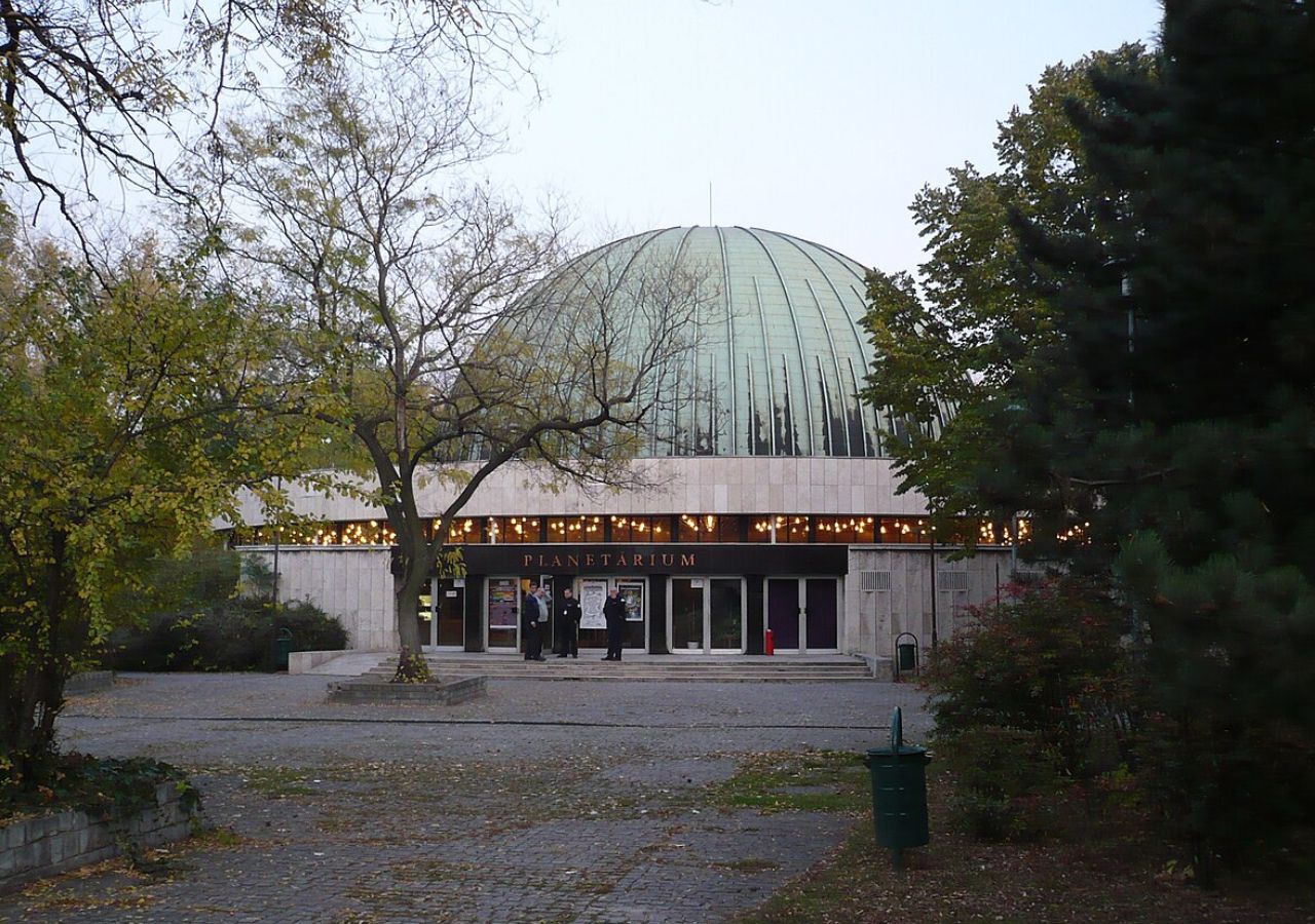 Népliget Planetárium X.kerület felújítás Budapest