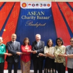 ASEAN jótékonysági bazár ünnepség diplomácia együttműködés