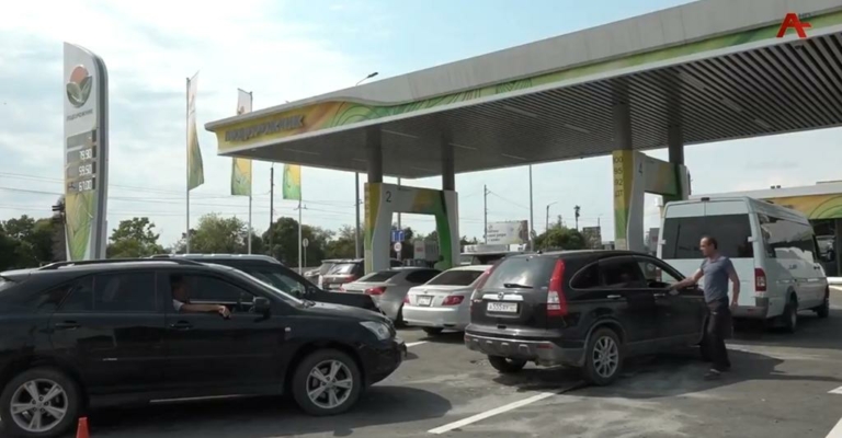 üzemanyaghiány Oroszországban