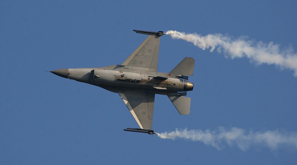 f-16-vadaszgep-romania-nato-orosz
