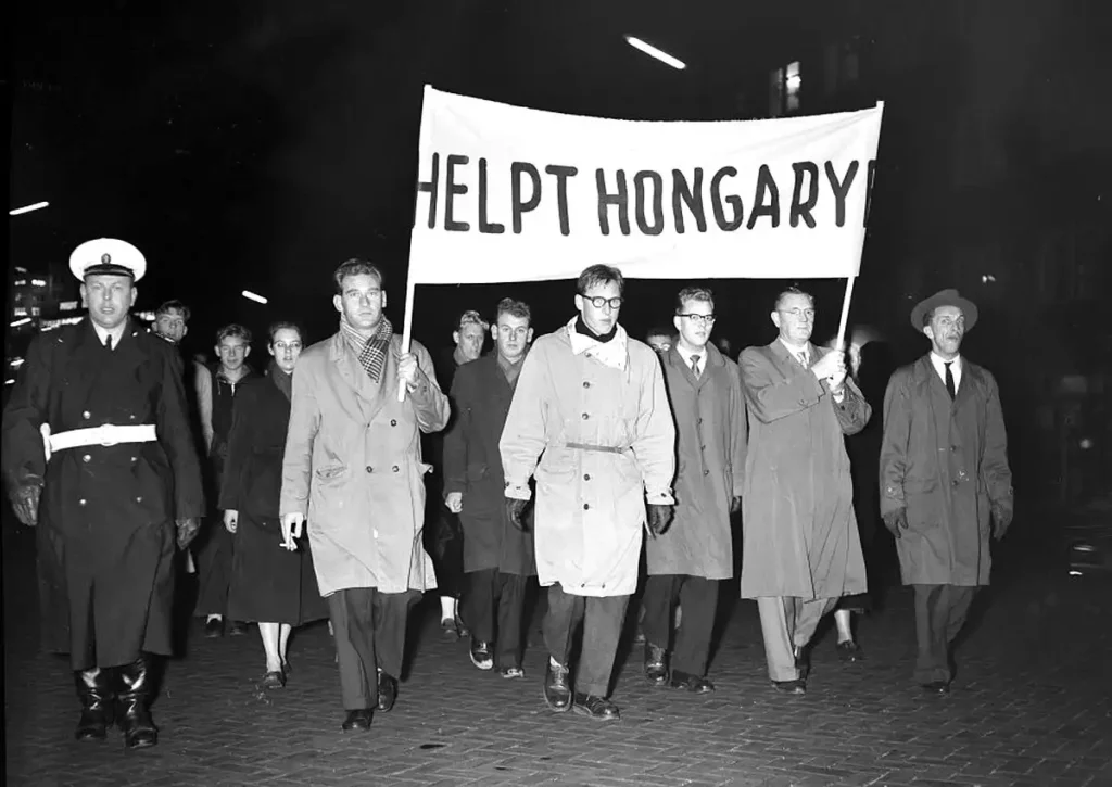 1956 magyar forradalom Szovjet Unió ENSZ Hollandia tüntetés 