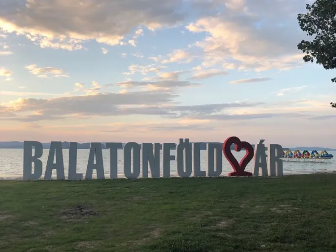 balatonfoldvar-betelepules-fizetes