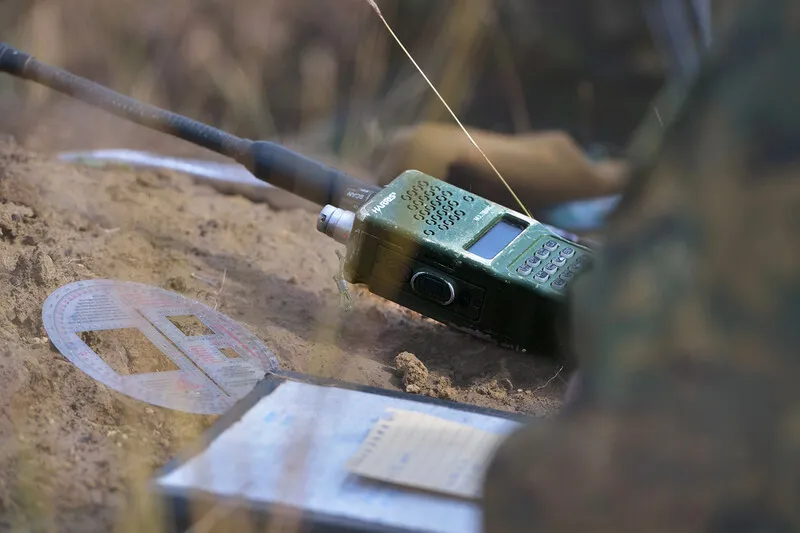 katonai-radio-magyar-ferfi-usa-borton