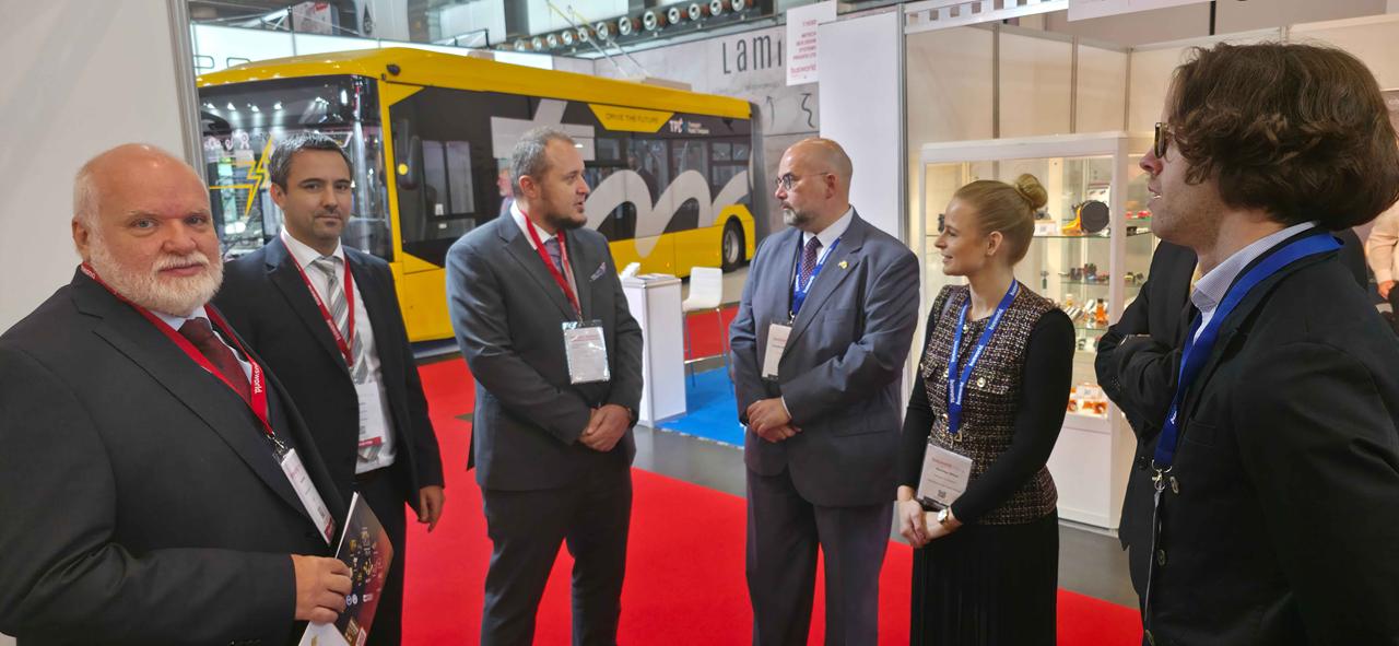 Magyar cég először nyert innovációs díjat a világ legnagyobb buszos kiállításán