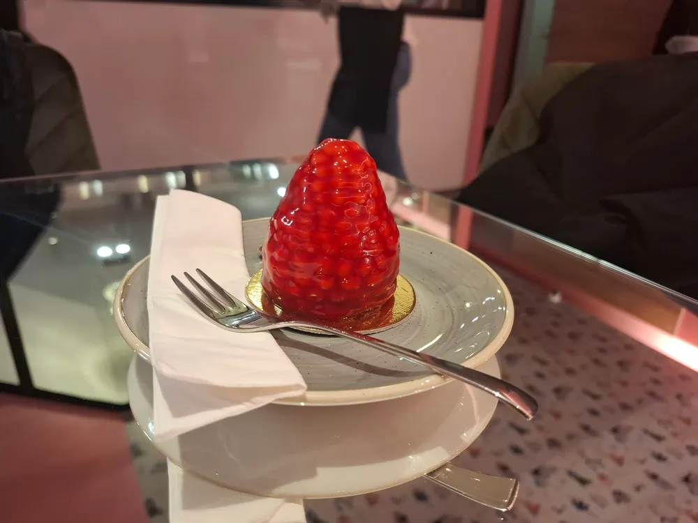 Málna The pastry shop Magyarország legjobb cukrászda Budapest