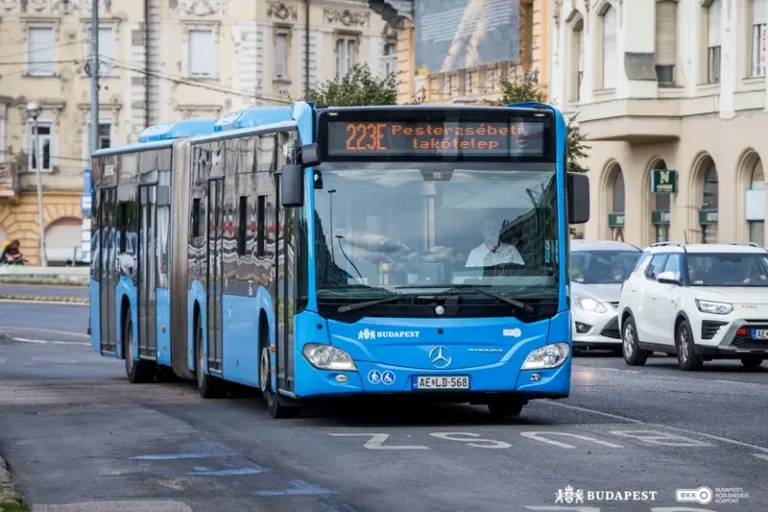 223e-metrobusz
