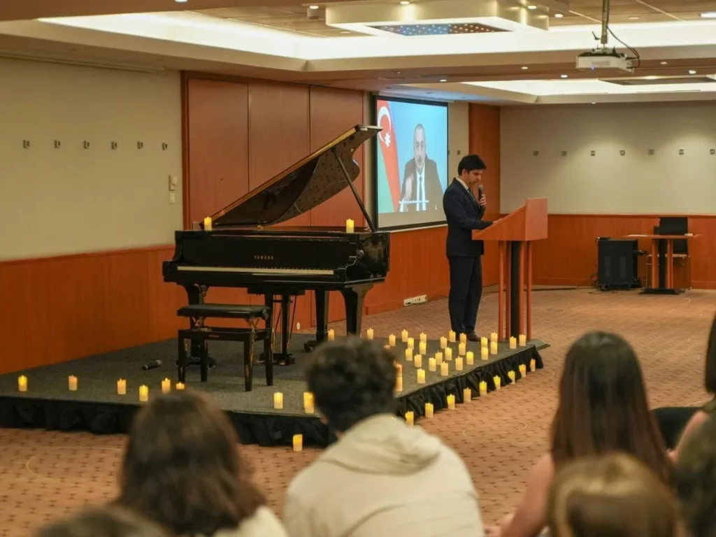 azerbajdzsán győzelmi nap budapest