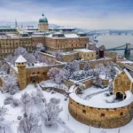a behavazott budai vár télen budapest havazás karácsony hó