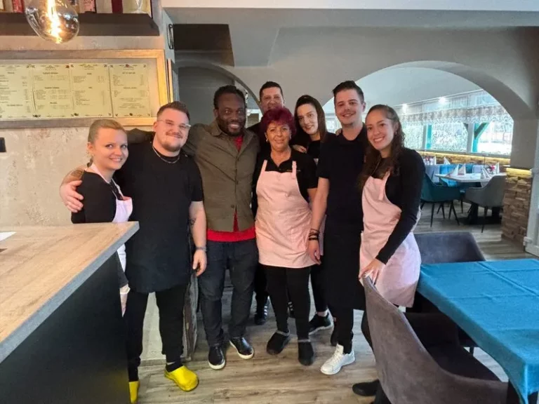 michael-essien-oroshaza-chelsea