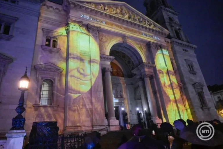 120 éves a szent istván-bazilika budapesten