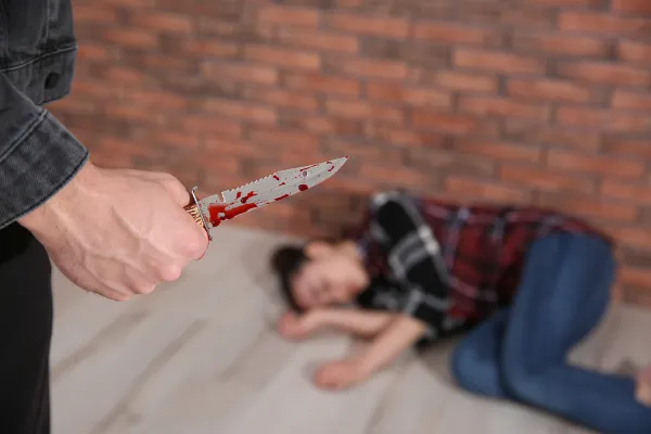 15 éves lány mobiltelefon