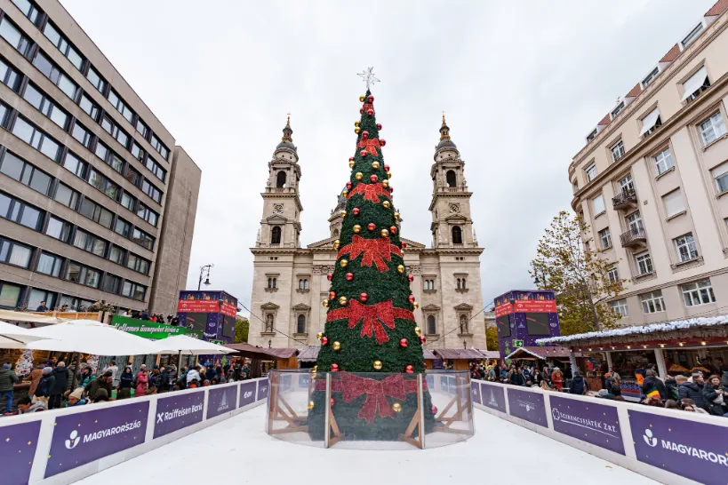 Ingyenes jégpályák