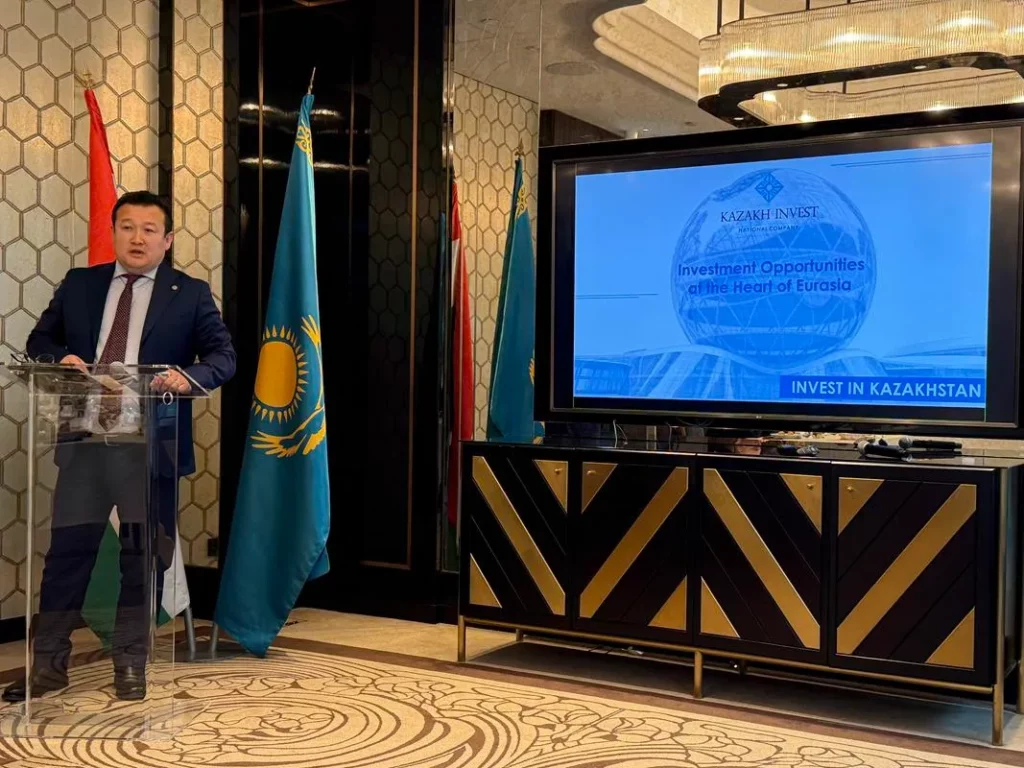 Kairat Kambarov, kazahsztán Nagykövetség. Fotó: Helló Magyar