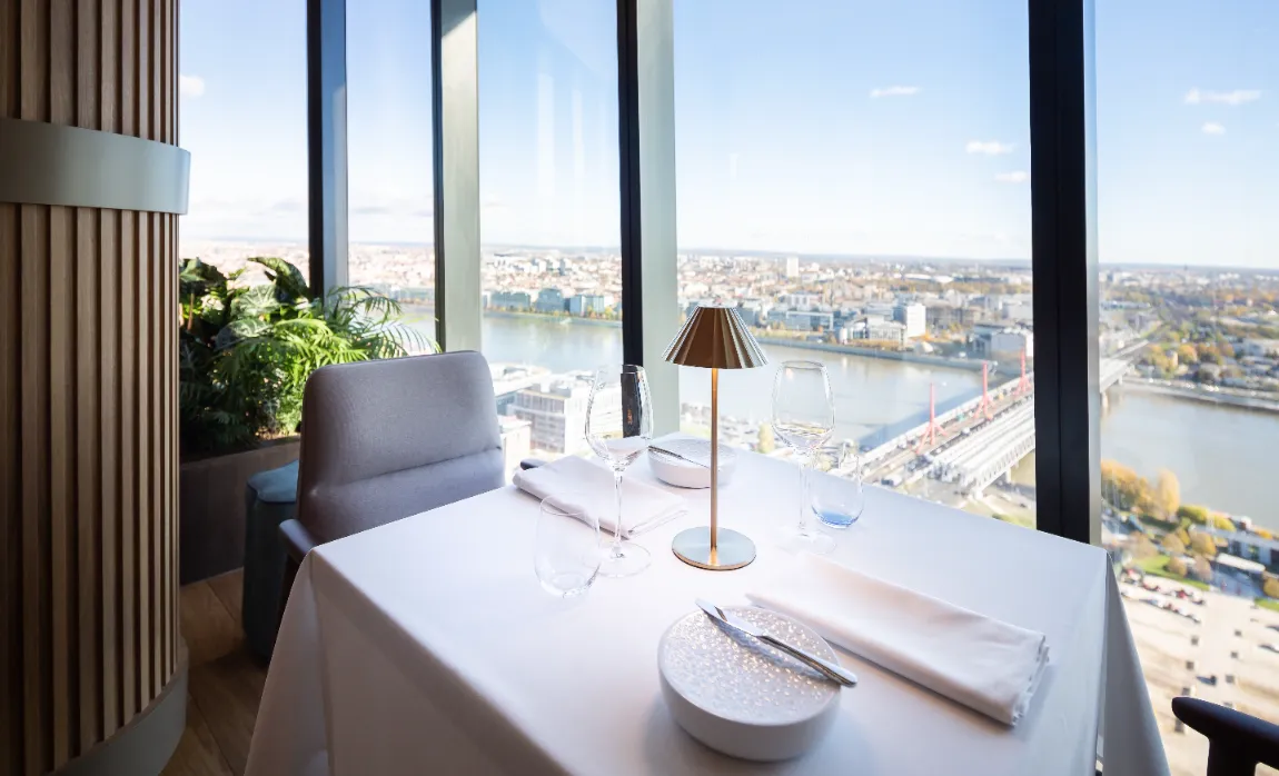 Két éves lett Budapest legmagasabb étterme