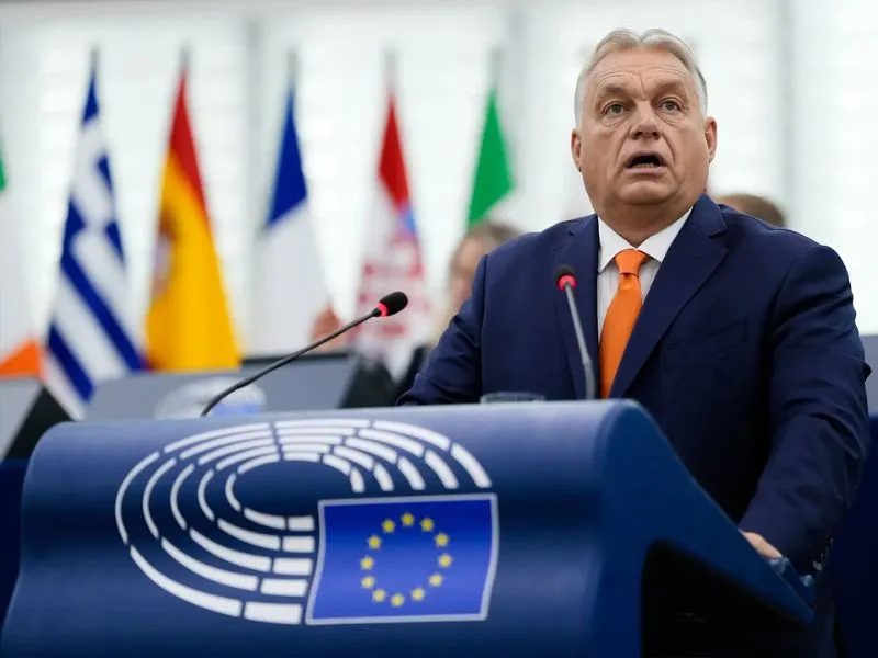 Orbán EU vétó Ukrajna milliárd euró hitel Oroszország háború