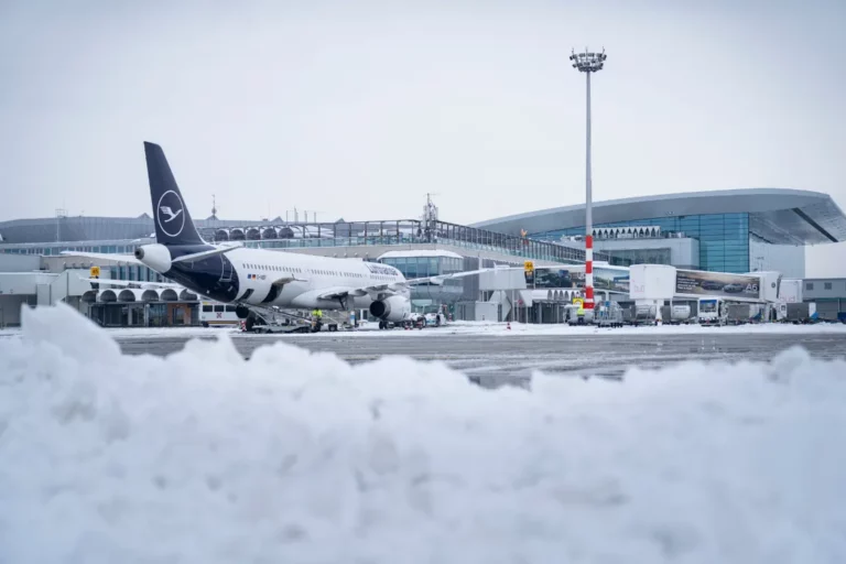 Budapesti repülőkön is lesz internet