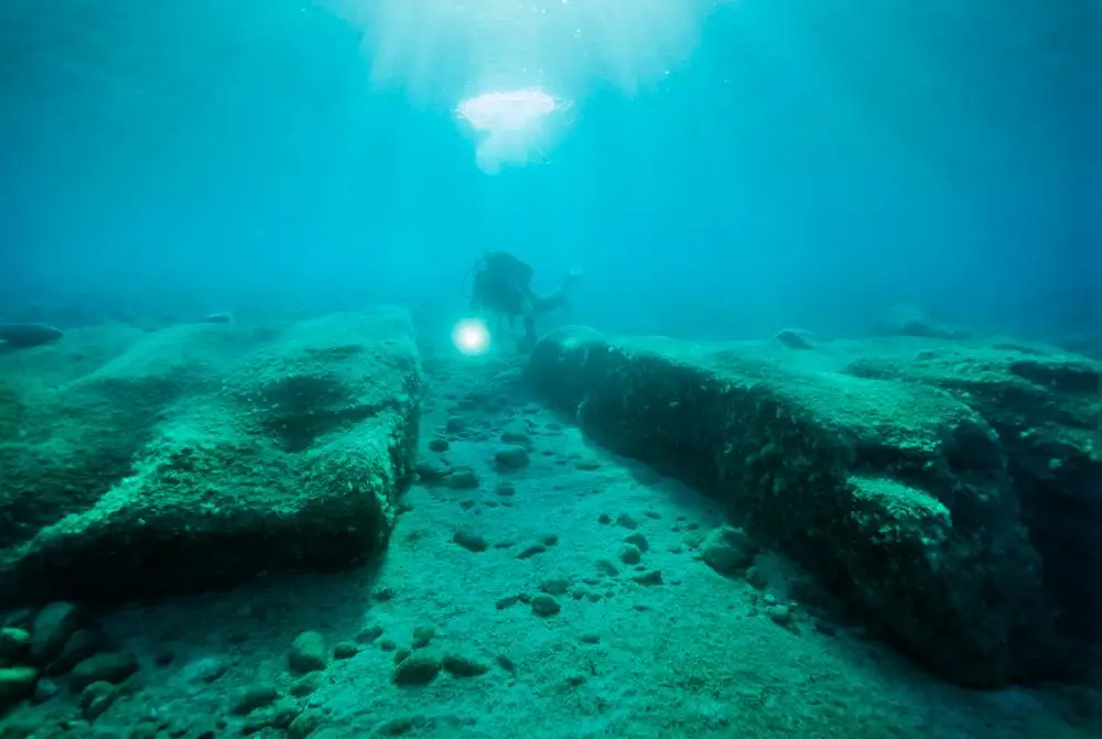 Víz alatti világ kutatása
