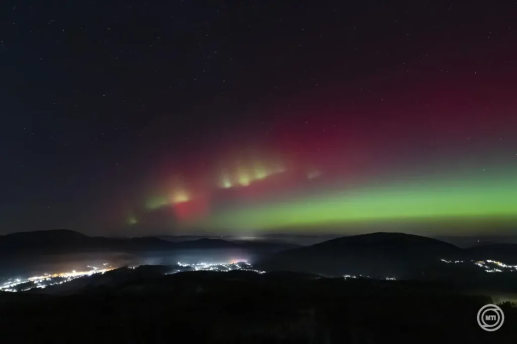 Geomágneses vihar sarki fény