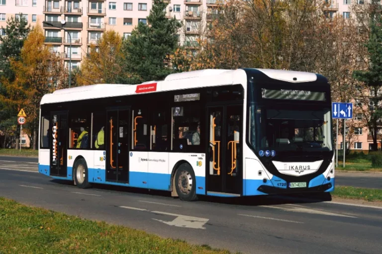 Ikarus 120e busz Rybnikben