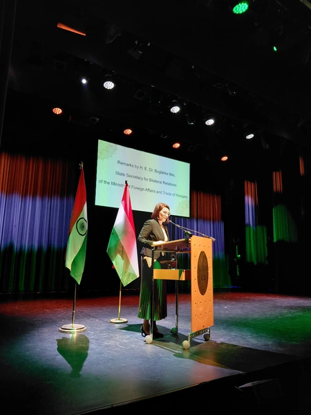 Budapest India 77. Köztársaság Nap