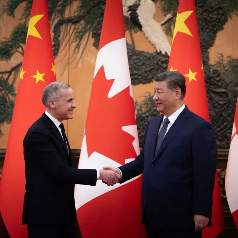 Mark Carney Pekingben Trump miatt