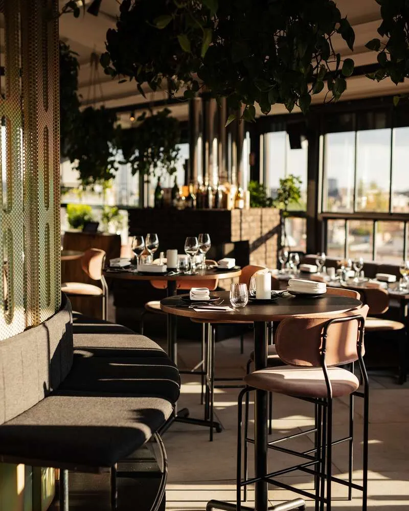 Rooftop bár Budapesten: Remek helyek, ahol a főváros a lábad előtt hever