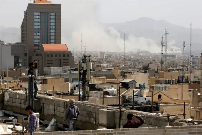 izrael és az usa megtámadta iránt háború közel-kelet utazás