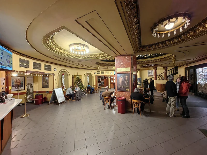 Puskin mozi randi program Budapest