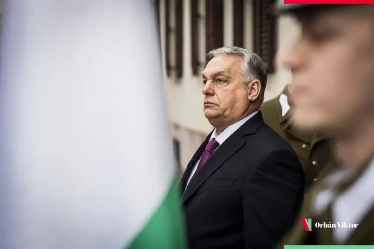 Kirakhatják az EU-ból Magyarországot, ha Orbán marad
