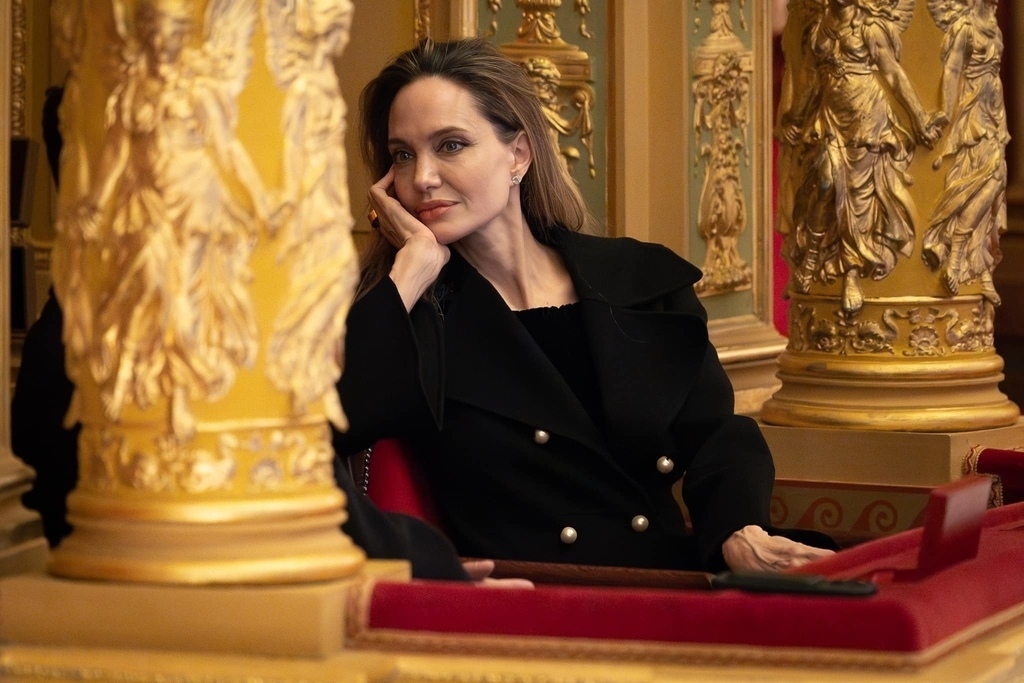Angelina Jolie In Budapest Hungary
