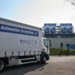 antianyagot szállítottak teherautóval cern