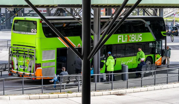 Flixbus budapesti reptér Wizz Air