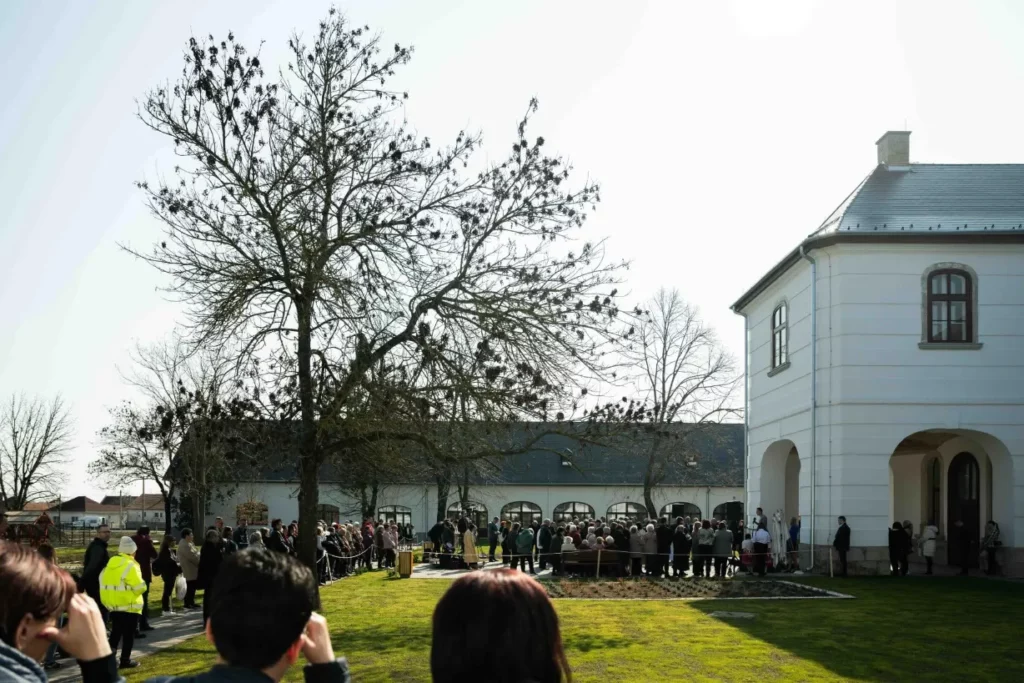 Magyar barokk kastély nyílt Boconádon